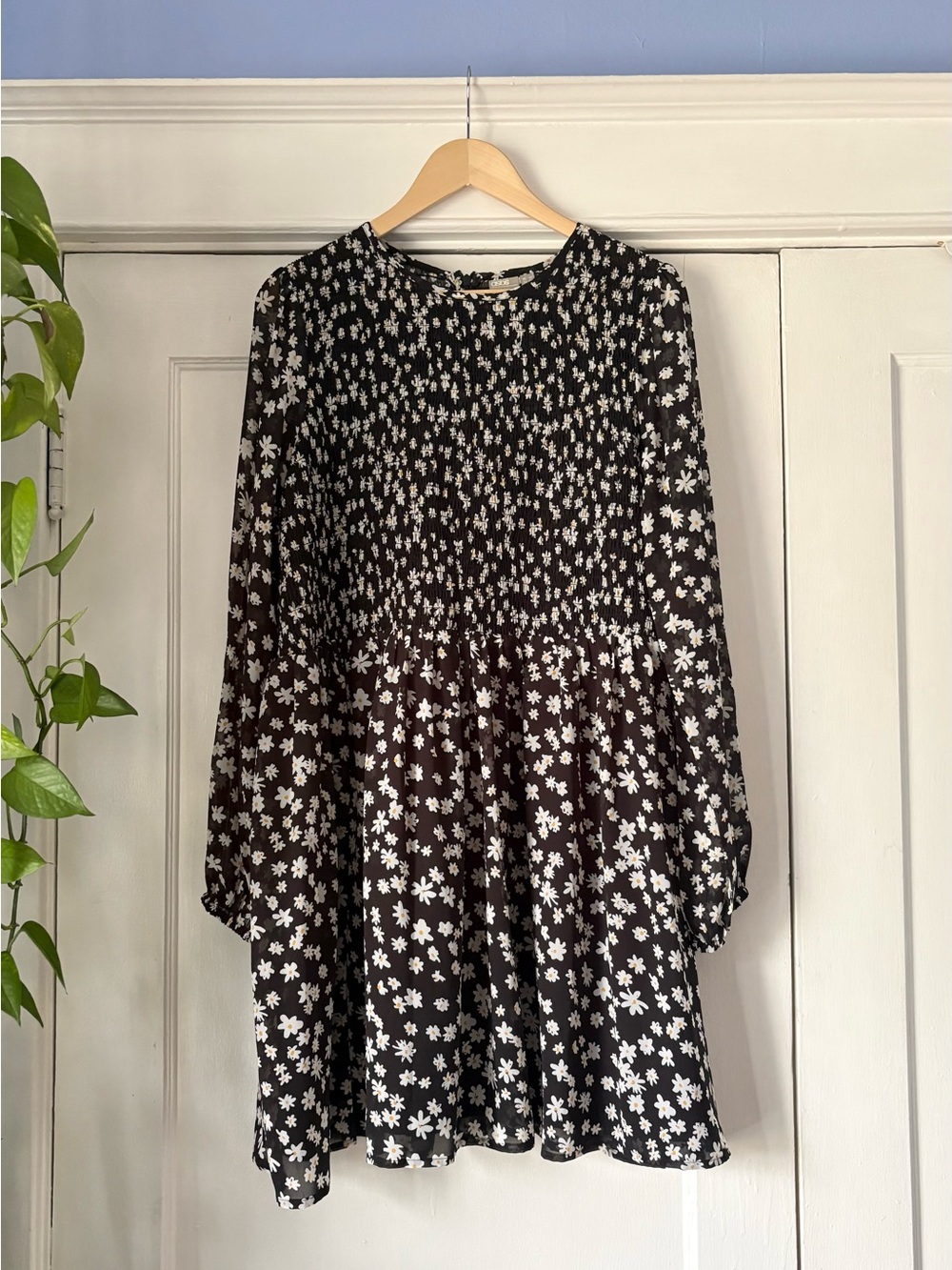 ASOS DESIGN Shirred Mini Smock Dress in Daisy Floral Print